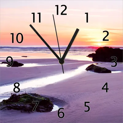 Produktbild von Wallario Design Wanduhr Sonnenuntergang am einsamen Strand aus Echtglas, Größe 30 x 30 cm