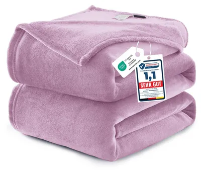 Produktbild von WAVVE Kuscheldecke 220x240 cm Lila Decke – Flauschige Fleecedecke, Große Warme Sofadecke & Wohndecke, Weicher Sofaüberwurf & Bettüberwurf für Couch und Bett