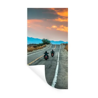 Produktbild von MuchoWow® Wandtattoo Wandsticker Wandaufkleber Zwei Motorräder auf der Route 66 60x120 cm Selbstklebend und Repositionierbar - Selbstklebend - Fototapeten