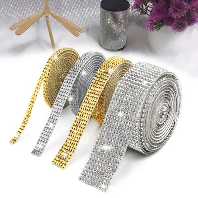 Zdjęcie produktu dla 4 rolki samoprzylepnych naklejek z kryształkami imitującymi diamenty