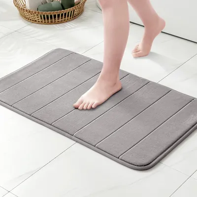 Image de Tapis de bain en mousse à mémoire de forme, tapis de douche, tapis de salle de bain, tapis décoratif, tapis antidérapant pour la salle de bain et le salon, 50 x 80 cm, gris