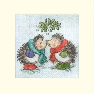 Produktbild von Bothy Threads Grußkarte Kreuzstich Stickpackung "Weihnachtskuss", Zählmuster, XMAS79, 10x10cm