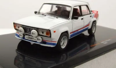 Produktbild von Ixo Models CLC452 Lada 2105 VFTS 1983 weiß rot blau 1:43