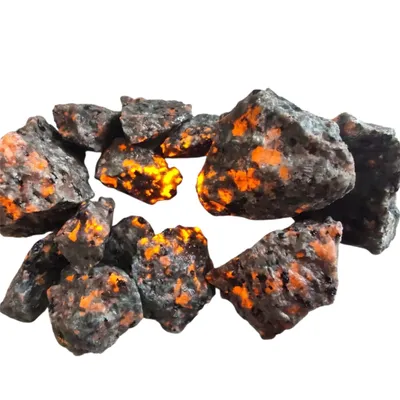 Produktbild von Yooperlite Flammenstein Naturstein l Fluoreszierender Deko-Stein für Energiearbeit, Reiki & Öle l Leuchtender Edelstein für Zuhause & Meditation