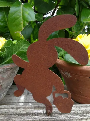 Produktbild von Edelrost Hase Hans mit Korb zum Schrauben