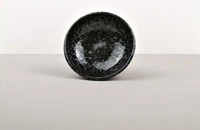 Produktbild von Japan Kleine flache Schale Black Pearl 13,5 cm 200 ml