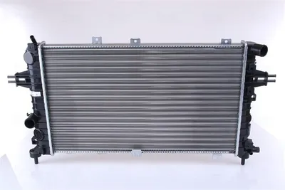 Produktbild von NISSENS 63111A Kühler Wasserkühler Motorkühler für OPEL ZAFIRA B (A05) Astra H Caravan (A04) Astra H Schrägheck (A04) Astra H GTC (A04)