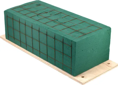 Produktbild von Nass Steckschaum Ziegel 25x11x8cm auf Holzplatte mit Klebepads 1 Stück