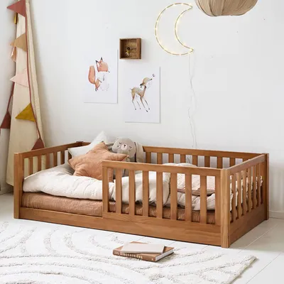 Produktbild von Petite Amélie Montessori-Bodenbett Nid - 70x140 cm - Walnuss