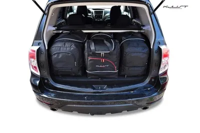 Obrázek produktu pro Sada cestovních tašek Subaru Forester 2008-2013