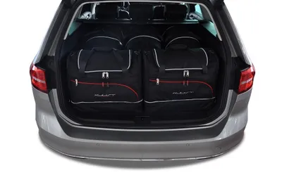 Obrázek produktu pro Sada cestovních tašek VW Passat 2015- (combi)
