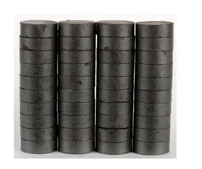 Image de Aimants noirs de 15 mm, lot de 40 - Fandy