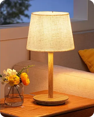 Produktbild von EDISHINE Nachttischlampe mit Massivholzsockel, Leinen-Lampenschirm, 2700K Warmweiß, LED Tischlampe mit E27 Fassung für Schlafzimmer, Wohnzimmer