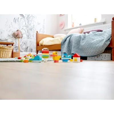 Produktbild von LEGO 10909 DUPLO Classic Mein erster Bauspaß, Bausteine-Box, Konstruktionspielzeug, Lernspielzeug zur Entwicklung und zum Lernen für Kleinkinder ab 1,5 - 3 Jahre