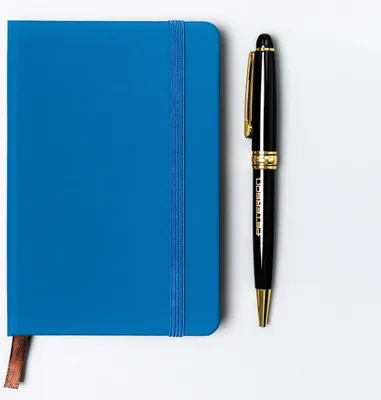 Immagine prodotto di Peterson Notes con penna Intranought blu Taglia unica