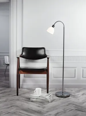 Produktbild von Nordlux Stehlampe Ray, Silber, Ip20, 40W, 63214033