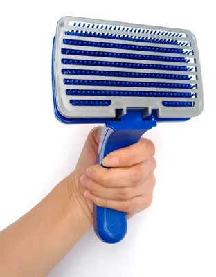 Produktbild von INF Große selbstreinigende Haustierbürste Kunststoff 12cm für Fellpflege