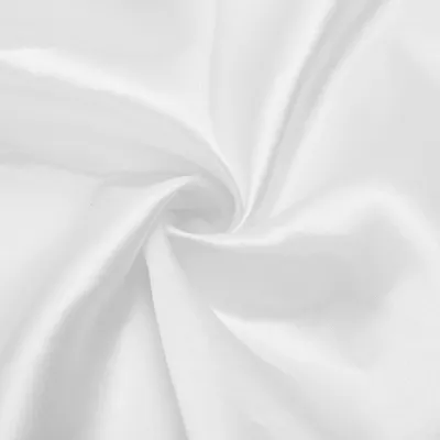 Satinstoff reinweiß 100 x 150 cm, 100 % Polyester, seidig glänzend