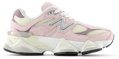 Productafbeelding van New Balance 9060 Sneakers Kids Roze/Wit