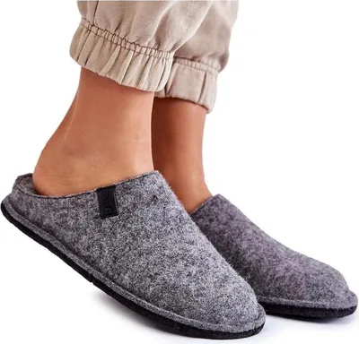 Produktbild von Klassische Damenhausschuhe Big Star KK276014 Grau 38