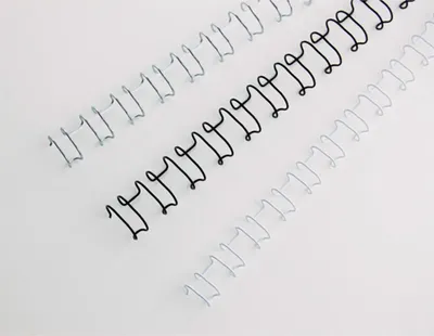 Image de GBC Reliure à fil WireBind, A4, 21 anneaux, 12 mm, blancá