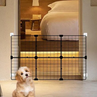 Image de Barrière d'entrée adaptée aux chiens - Une barrière unique pour les portes de 1,05 m x 0,6 m
