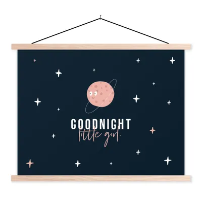 Produktbild von MuchoWow® Textilposter Sprichwörter - Mädchen - Zitate - Gute Nacht kleines Mädchen - Kinder - Kinder 60x45 cm mit holzfarbenen Rahmen - Bild