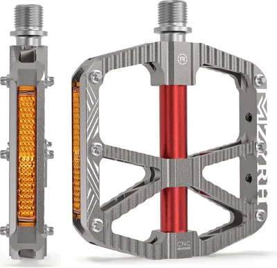 Productafbeelding van Famanu mountainbike pedalen, platformmodel, met antislip oppervlak van aluminiumlegering - 9/16 inch met reflectoren