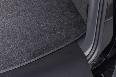 Produktbild von Kofferraummatte mit Ladekantenschutz passend für VW Tiguan 1 5N Bj. 2007-2015
