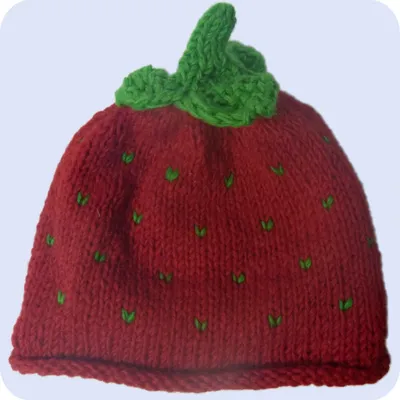 Produktbild von Strickmütze Bindemütze Wollmütze Winter Mütze mit lange Bänder aus Wolle, weichem Fleece Innenfutter, rot/grün