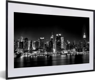 Produktbild von MuchoWow® Gerahmtes Poster New Yorker Skyline - schwarz und weiß 60x40 cm - Poster mit Schwarzem Bilderrahmen Wandposter Rahmen Foto Bilder - Schlafzimmer - Plakat in Rahmen - Drucken