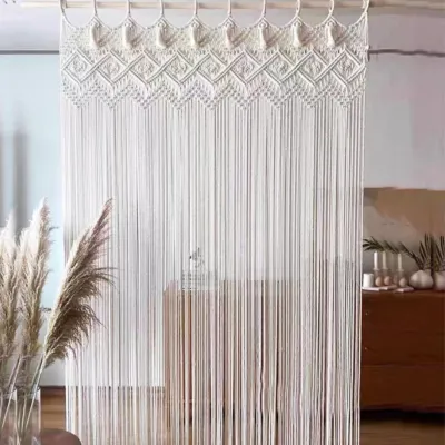 Produktbild von Makramee Wandbehang zur Dekoration im Boho-Stil