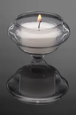 Produktbild von Schwimmender Teelichthalter aus glas von Sandra rich Serie SWIM