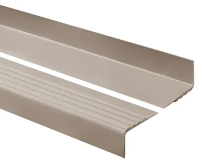 Obrázek produktu pro QUEST Schodová lišta 30x27 mm, 1.5m RM PVC, Protiskluzová schodová hrana, schodový profil, ochrana schodů, béžová