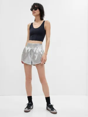 Produktbild von GAP Fit High Rise Shorts 585667-13__M