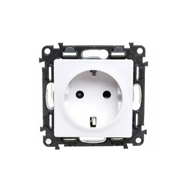 Imagen del producto de Enchufe y toma de corriente Shuko con protección diferencial Valena Life de Legrand - Blanco