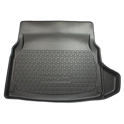 Produktbild von Z538760 Kofferraumwanne passend für Mercedes C W 205 03.2014-11.2020; back seat leaning forward (foldable); right wing removable for models with net Limousine 4türer