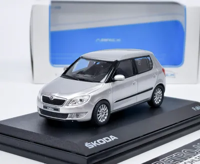 Immagine prodotto di Skoda Fabia II FL (2013) Argento brillante metallizzato ABREX 1:43