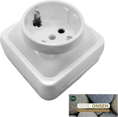 Image de Prise Schuko Surface Onsen Installation Rapide En Saillie Schuko - Edm