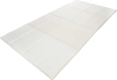 Produktbild von Traumschloss Thermoschaum Reiseauflage 180 x 200 cm zusammenlegbar, inklusive Transporttasche