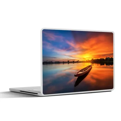 Produktbild von MuchoWow® Laptop Aufkleber Sticker Cover Boot - Wasser - Sonnenuntergang - Orange - Wasser 40x30 cm - Laptop Dekoration - Selbstklebend