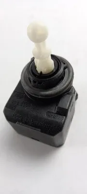 Image de Original OPEL Astra-H Vectra-C, régulateur d'éclairage, moteur de réglage, référence : 13142042