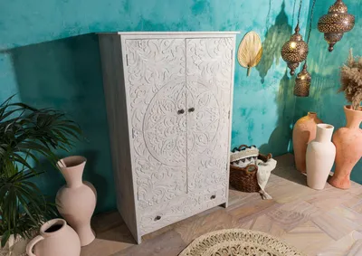 Produktbild von MASSIVMOEBEL24 Kleiderschrank Mango 108x64x180 weiß geölt KASHMIR #106
