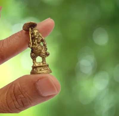 Miniatur-Standbild Chhatra Ganesha, Messing, Sammlerstück