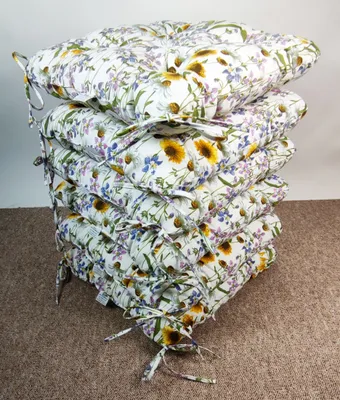 Produktbild von Set 6 x Stuhlkissen / Sitzkissen Klara 42 x 42 cm Dicke 8 cm Landhaus Leben Fb. 901