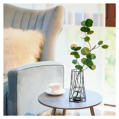 Produktbild von Schwarze Vase für Pampasgras - Kleine moderne Blumenvase für Tischdekoration aus Metall und Glas