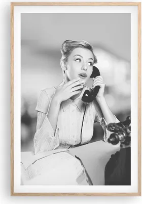 Produktbild von Gerahmtes Poster - Rahmen in heller Eiche - Vintage Schwarzweiß Telefonieren - 61x91,5 cm - Wand Bild - Wanddeko - Wandbilder - Kunstposter - Wandposter - Bilderrahmen - Bilder - P2NPA61x91-4592