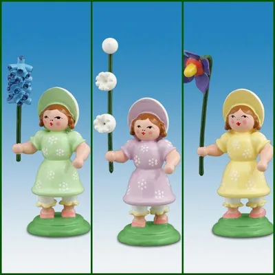 Produktbild von Holzfiguren Biedermeiermädchen 3tlg. Höhe 7cm NEU