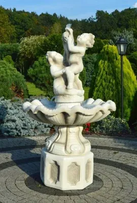 Produktbild von Casa Padrino Barock Springbrunnen Weiß / Grau Ø 89 x H. 185 cm - Prunkvoller Gartenbrunnen im Barockstil - Runder Gartendeko Stein Brunnen - Barock Garten Deko Accessoires