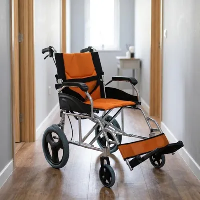 Produktbild von Ultraleichter faltbarer Aluminium-Rollstuhl mit Bremsen und Gurt